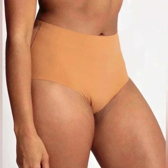 NWT lot of 4 Nubian Skin cafe au lait lightweight naked high waist brief panty S - Picture 1 of 2